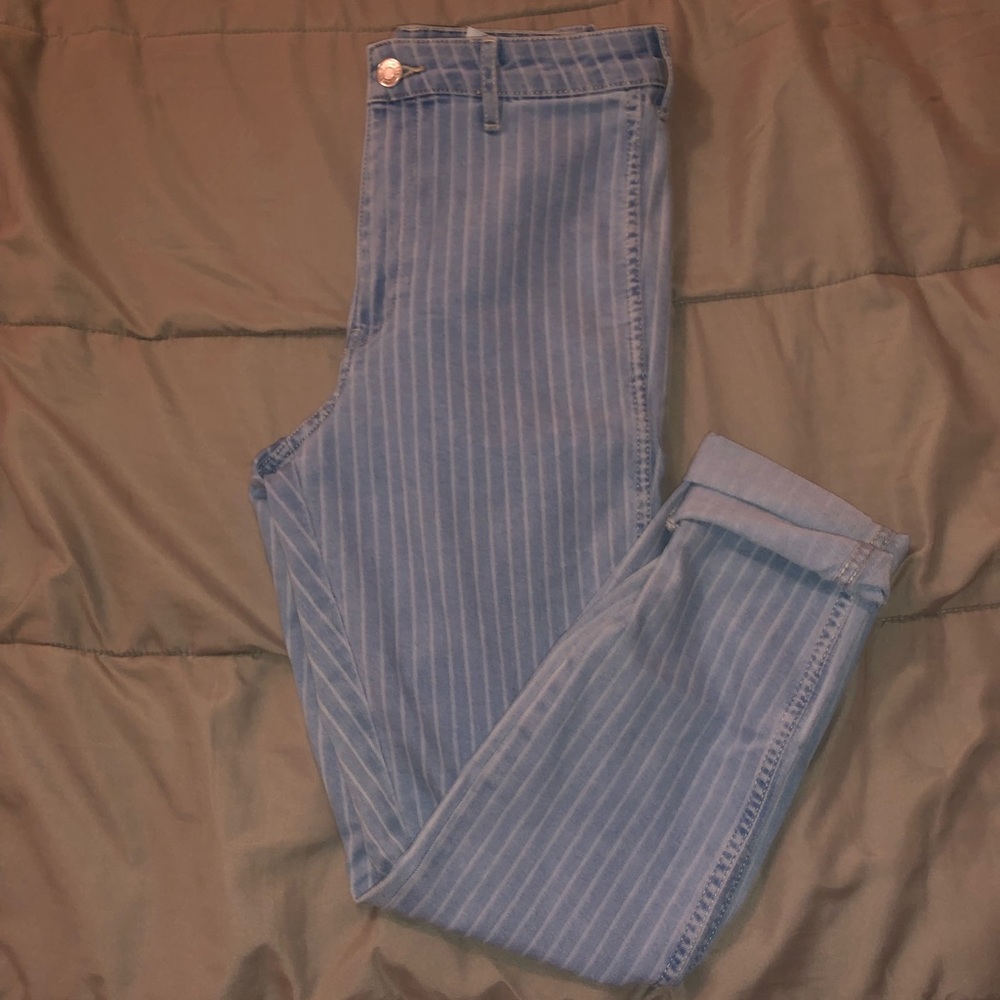 Stripped jeans